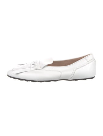 Tod's Leather Fringe Trim Accent Loafers
