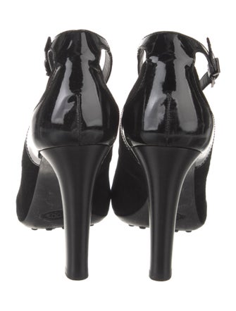 Tod's Suede Tassel Accents Pumps