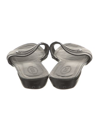 Tod's Leather Slides