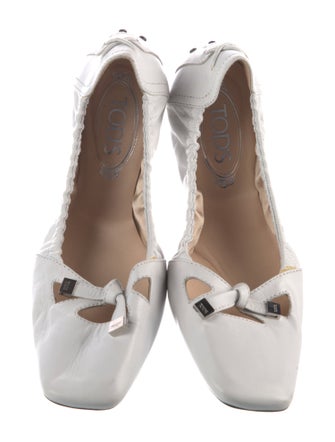 Tod's Leather Ballet Flats
