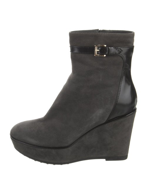 Tod's Suede Boots