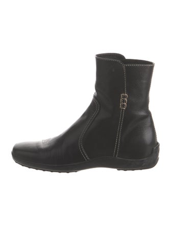 Tod's Leather Boots