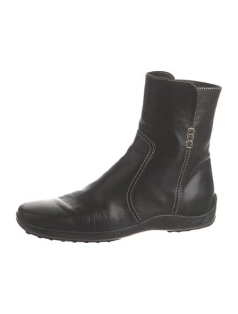 Tod's Leather Boots