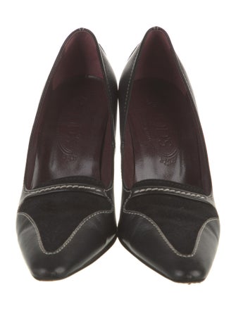 Tod's Leather Whipstitch Trim Pumps