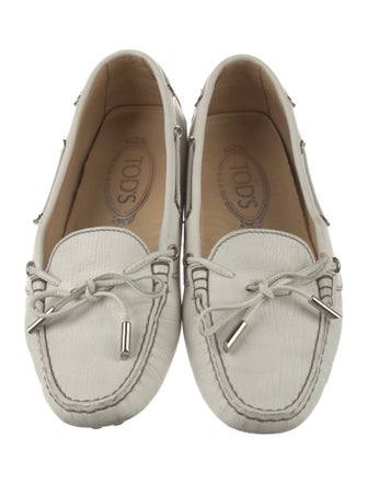 Tod's Leather Bow Accents Moccasins