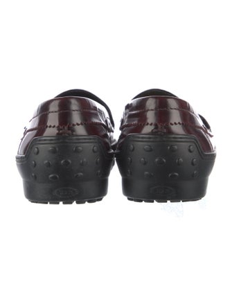 Tod's Leather Tassel Accents Loafers