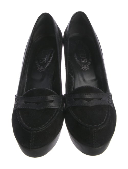 Tod's Suede Pumps