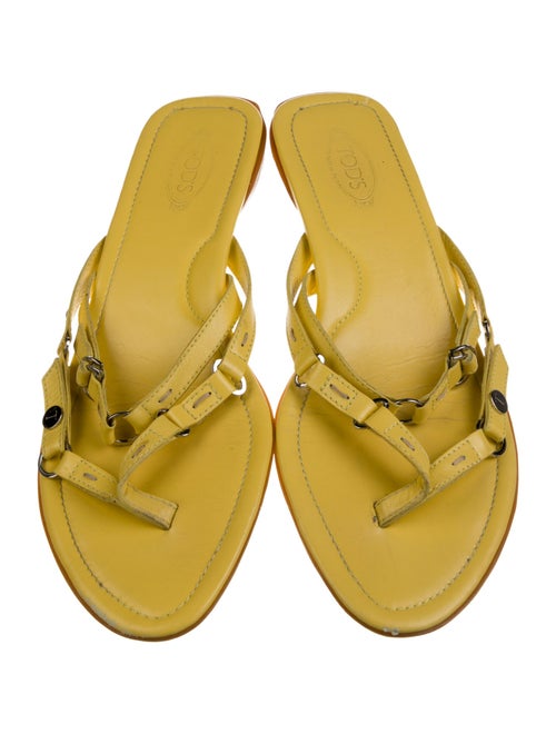 Tod's Leather Flip Flops