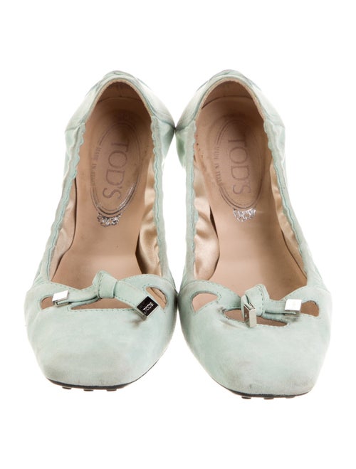 Tod's Suede Ballet Flats