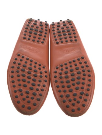 Tod's Leather Chain-Link Accents Loafers