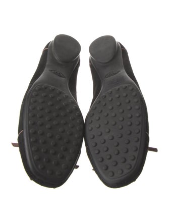 Tod's Quilted Pattern Suede Flats