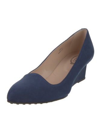 Tod's Suede Pumps