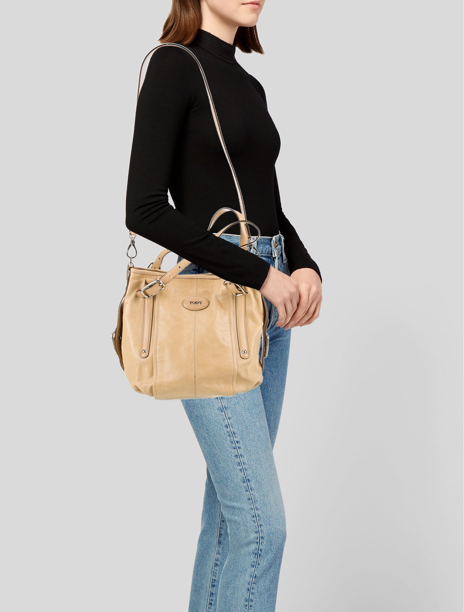 Tod's Leather Shoulder Bag