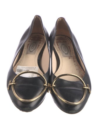 Tod's Leather Chain-Link Accents Flats