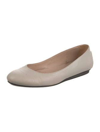 Tod's Leather Ballet Flats