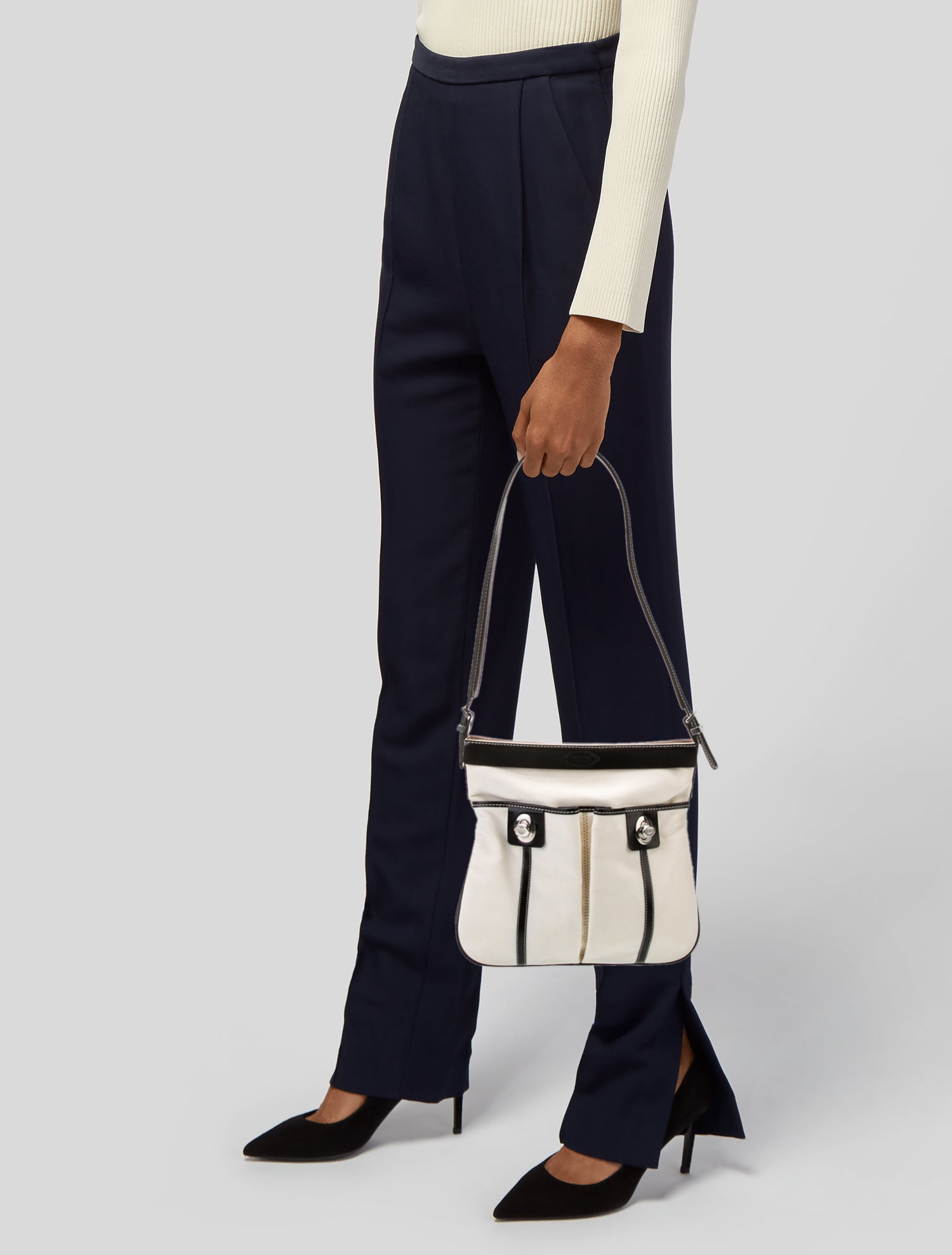 Tod's Leather Shoulder Bag