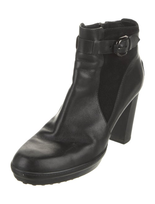 Tod's Leather Boots