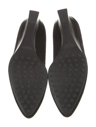 Tod's Suede Pumps