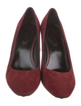 Tod's Suede Pumps
