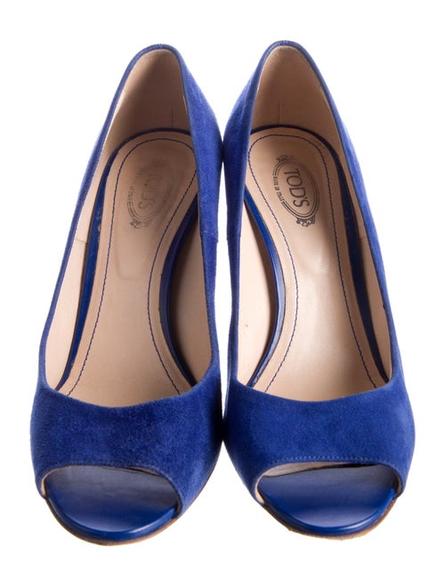 Tod's Suede Pumps