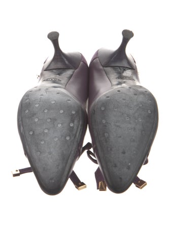 Tod's Leather Bow Accents Pumps