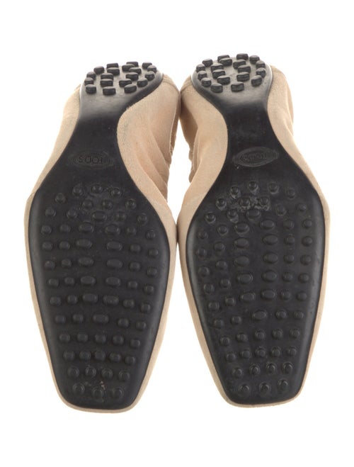 Tod's Suede Flats