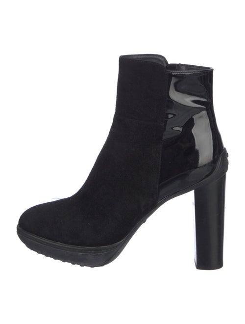 Tod's Suede Boots