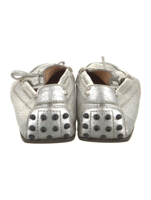 Tod's Leather Whipstitch Trim Loafers