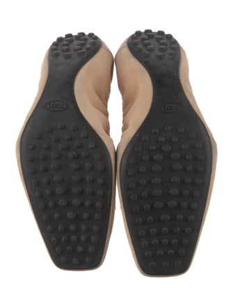 Tod's Suede Ballet Flats