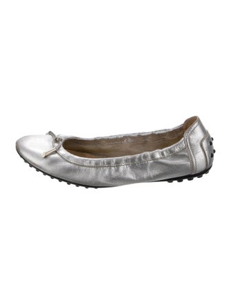 Tod's Leather Ballet Flats