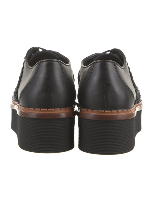 Tod's Leather Scalloped Accent Oxfords