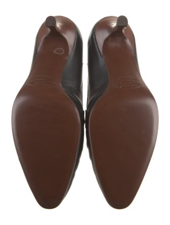 Tod's Leather Chain-Link Accents Pumps