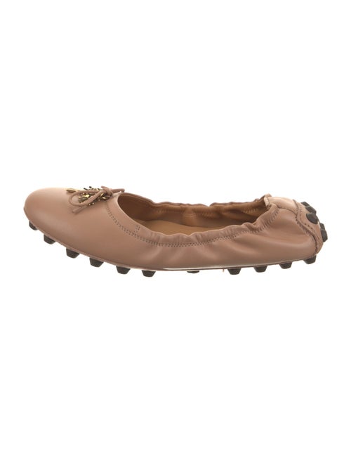 Tod's Leather Chain-Link Accents Ballet Flats