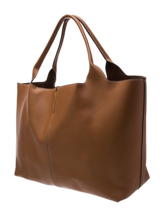 Tod's Leather Tote
