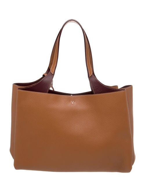 Tod's Leather Shoulder Bag