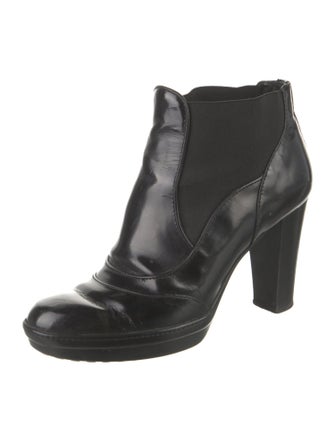 Tod's Leather Chelsea Boots