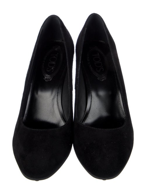 Tod's Suede Pumps