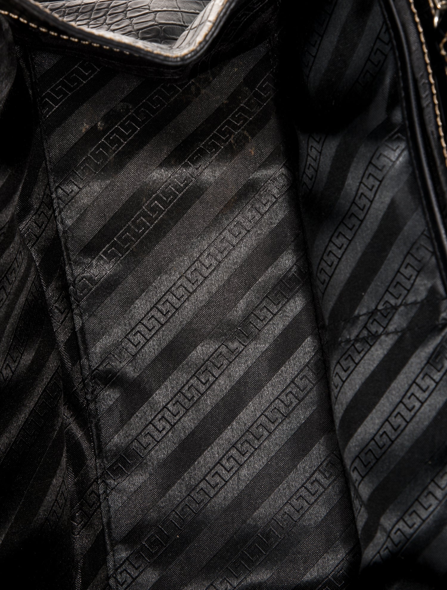 Tod's Embossed Leather Shoulder Bag