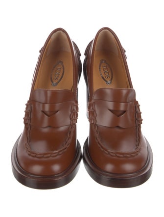 Tod's Leather Whipstitch Trim Pumps