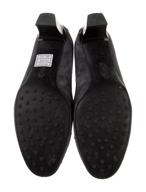 Tod's Suede Tassel Accents Pumps