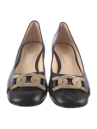 Tod's Leather Pumps