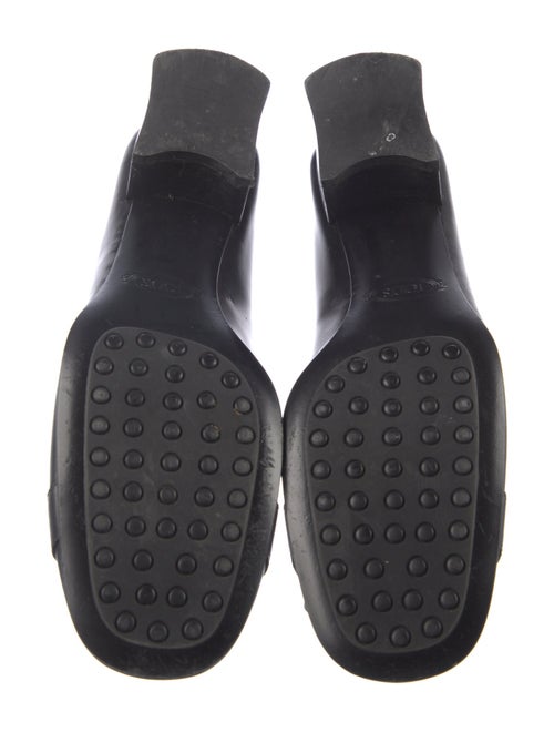 Tod's Leather Pumps