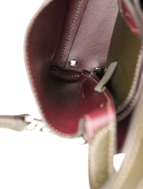 Tod's Leather Shoulder Bag