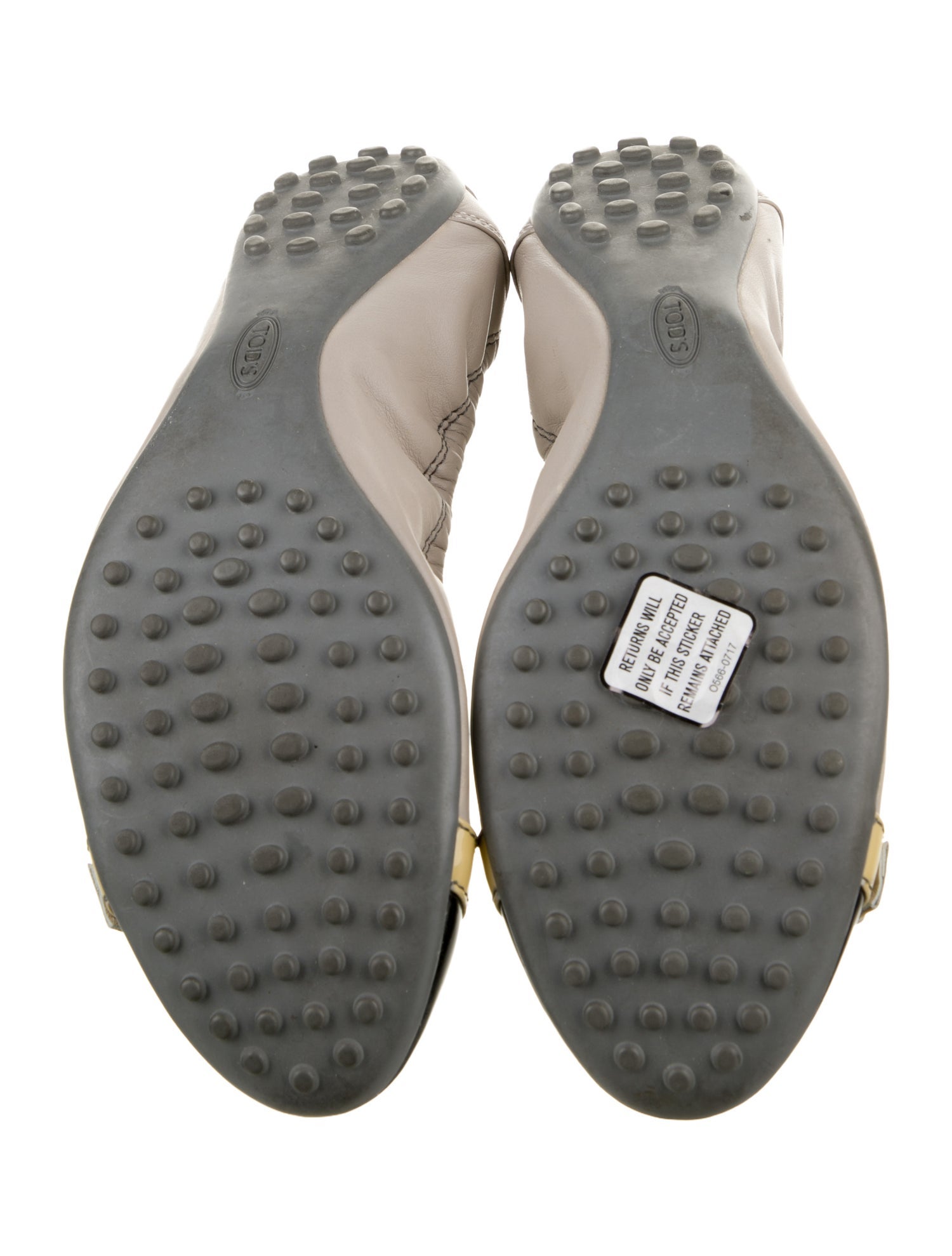 Tod's Leather Flats