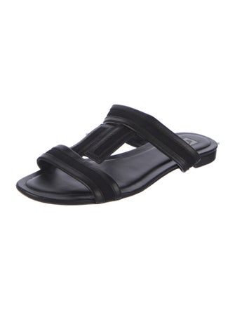 Tod's Leather Slides