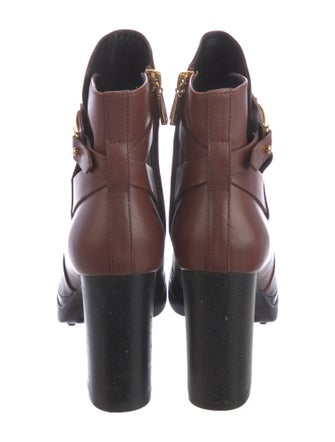 Tod's Leather Boots