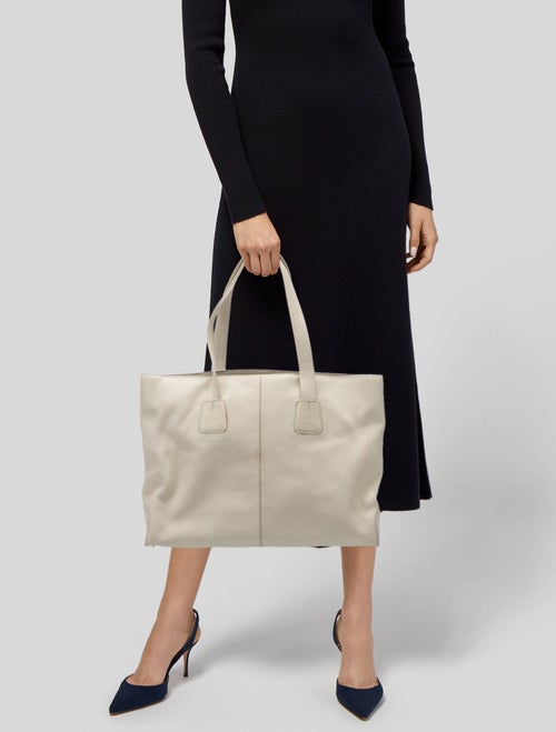 Tod's Leather Tote