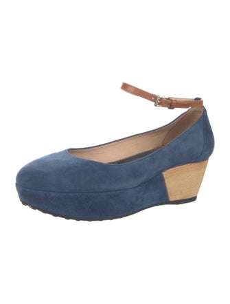 Tod's Suede Pumps
