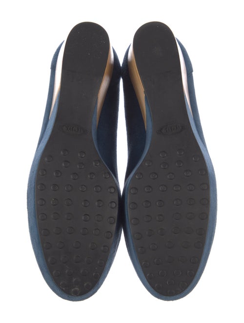 Tod's Suede Pumps