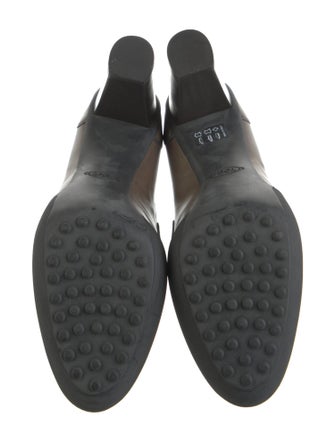 Tod's Leather Pumps